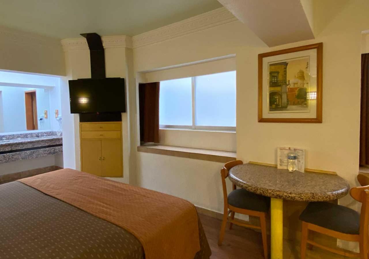 Hotel Villa De Madrid Meksyk Zewnętrze zdjęcie