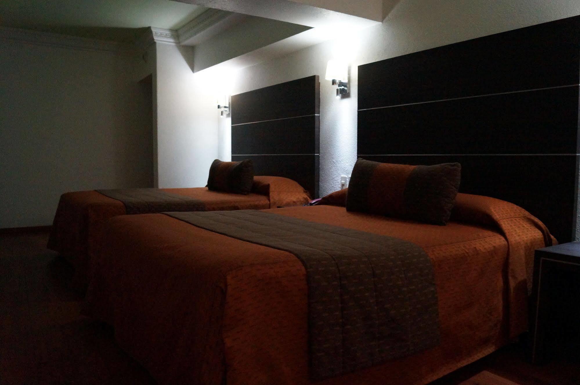Hotel Villa De Madrid Meksyk Zewnętrze zdjęcie