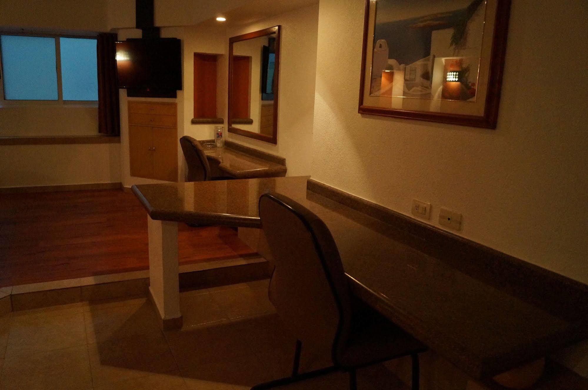 Hotel Villa De Madrid Meksyk Zewnętrze zdjęcie