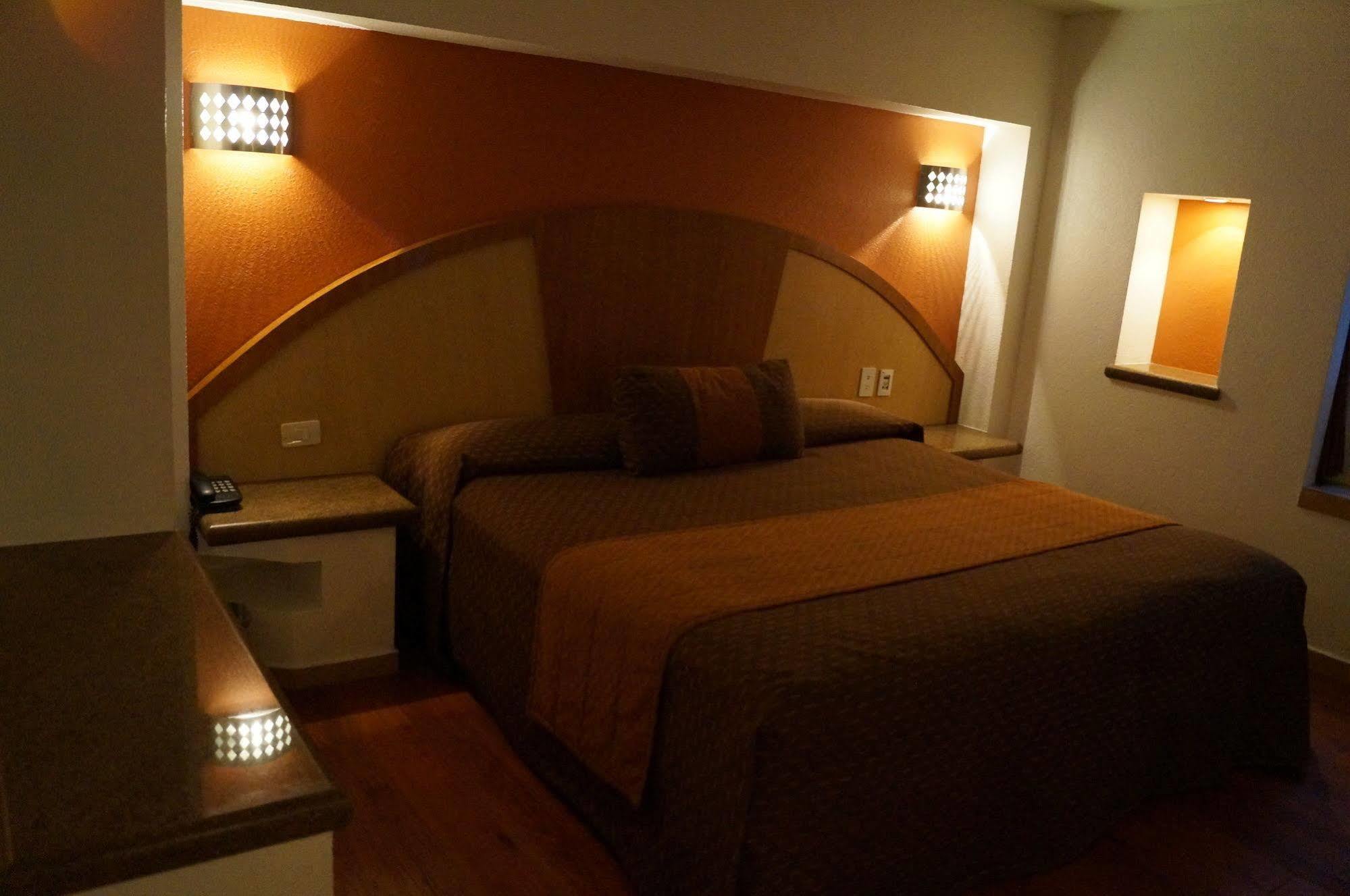 Hotel Villa De Madrid Meksyk Zewnętrze zdjęcie